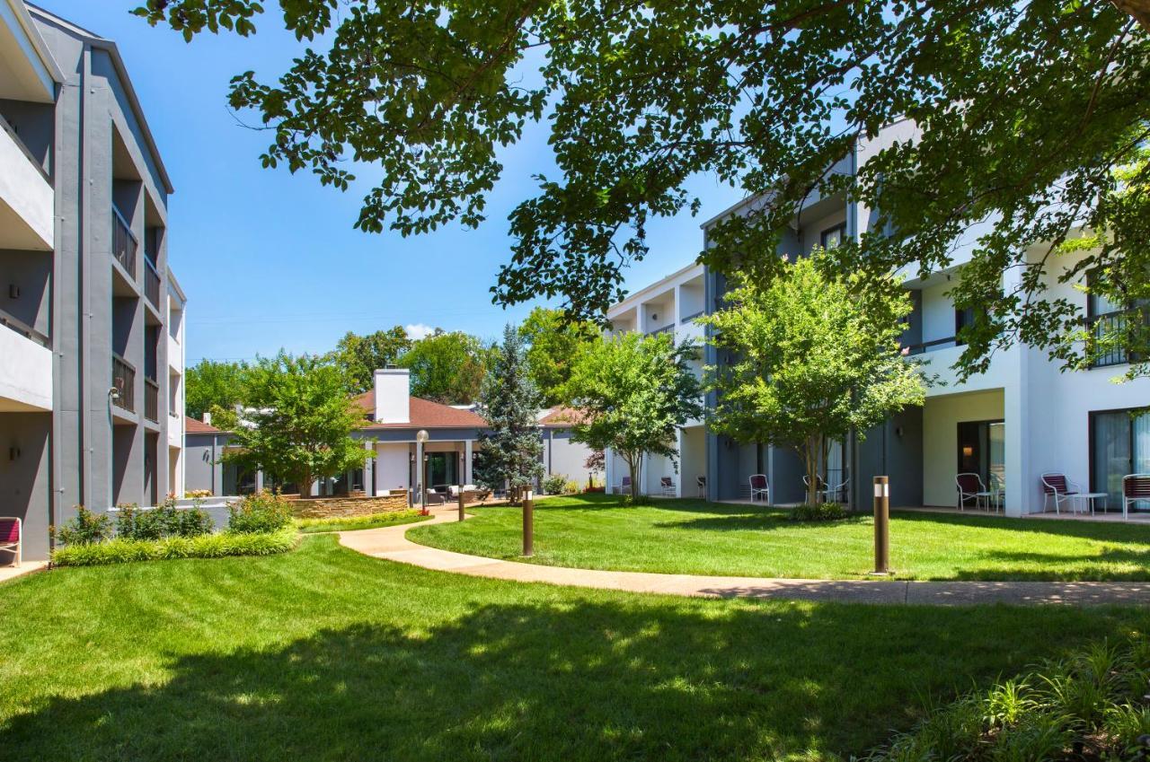 Courtyard By Marriott Dulles Airport Herndon/Reston Екстер'єр фото