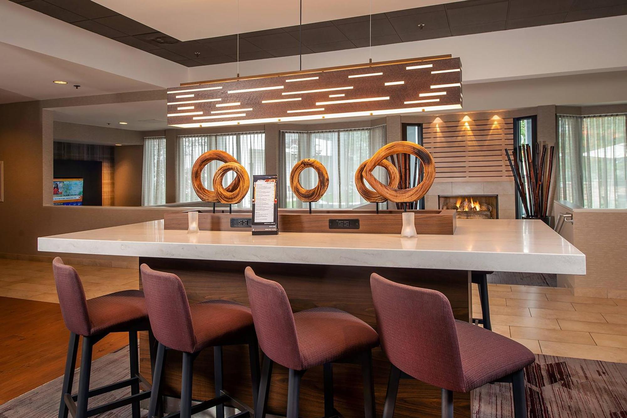 Courtyard By Marriott Dulles Airport Herndon/Reston Екстер'єр фото