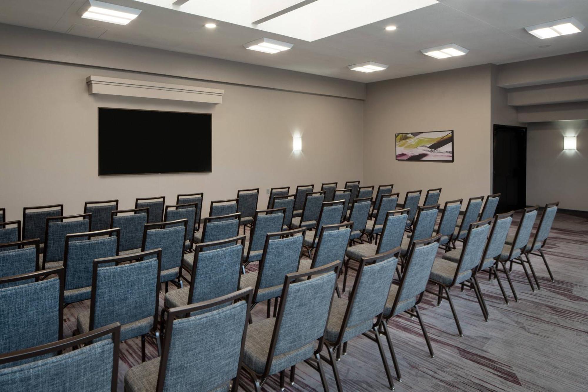 Courtyard By Marriott Dulles Airport Herndon/Reston Екстер'єр фото